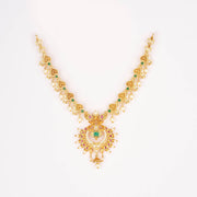 A.D gold classic pearl stone necklace set