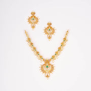 A.D gold classic pearl stone necklace set