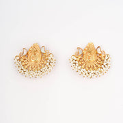 elegant Matt gold pearl studs